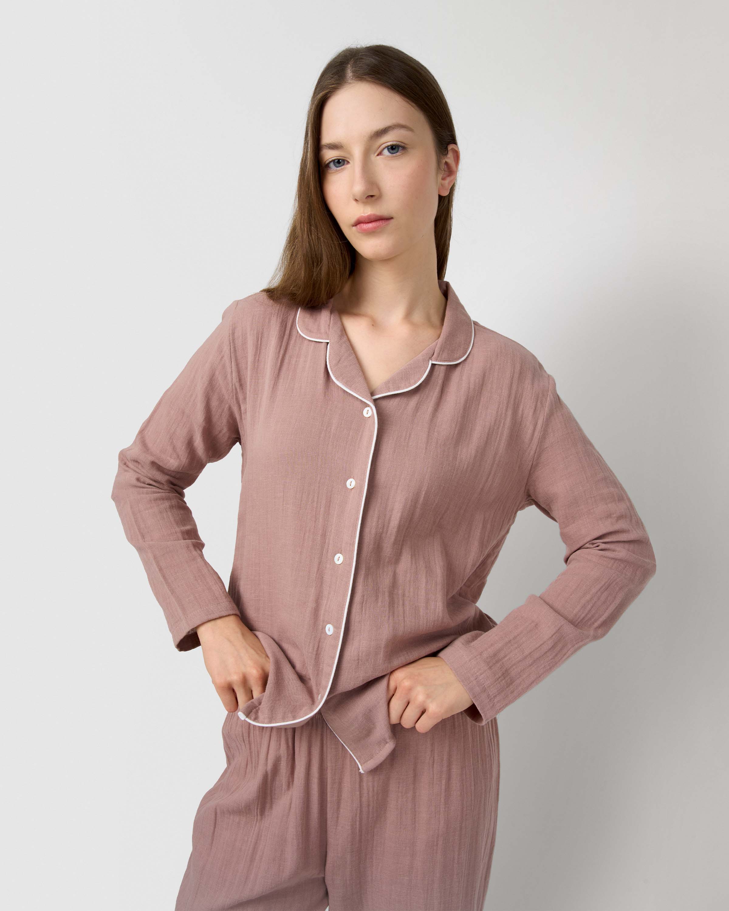 Pijama largo camisero muselina rosa