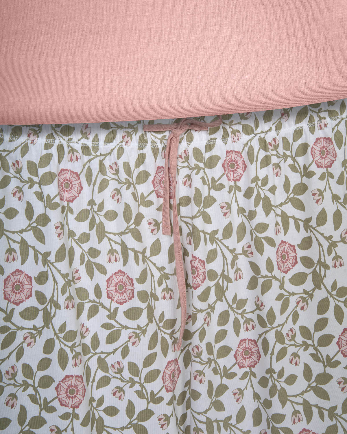 Pijama largo de algodón con escote pico calma rosa claro