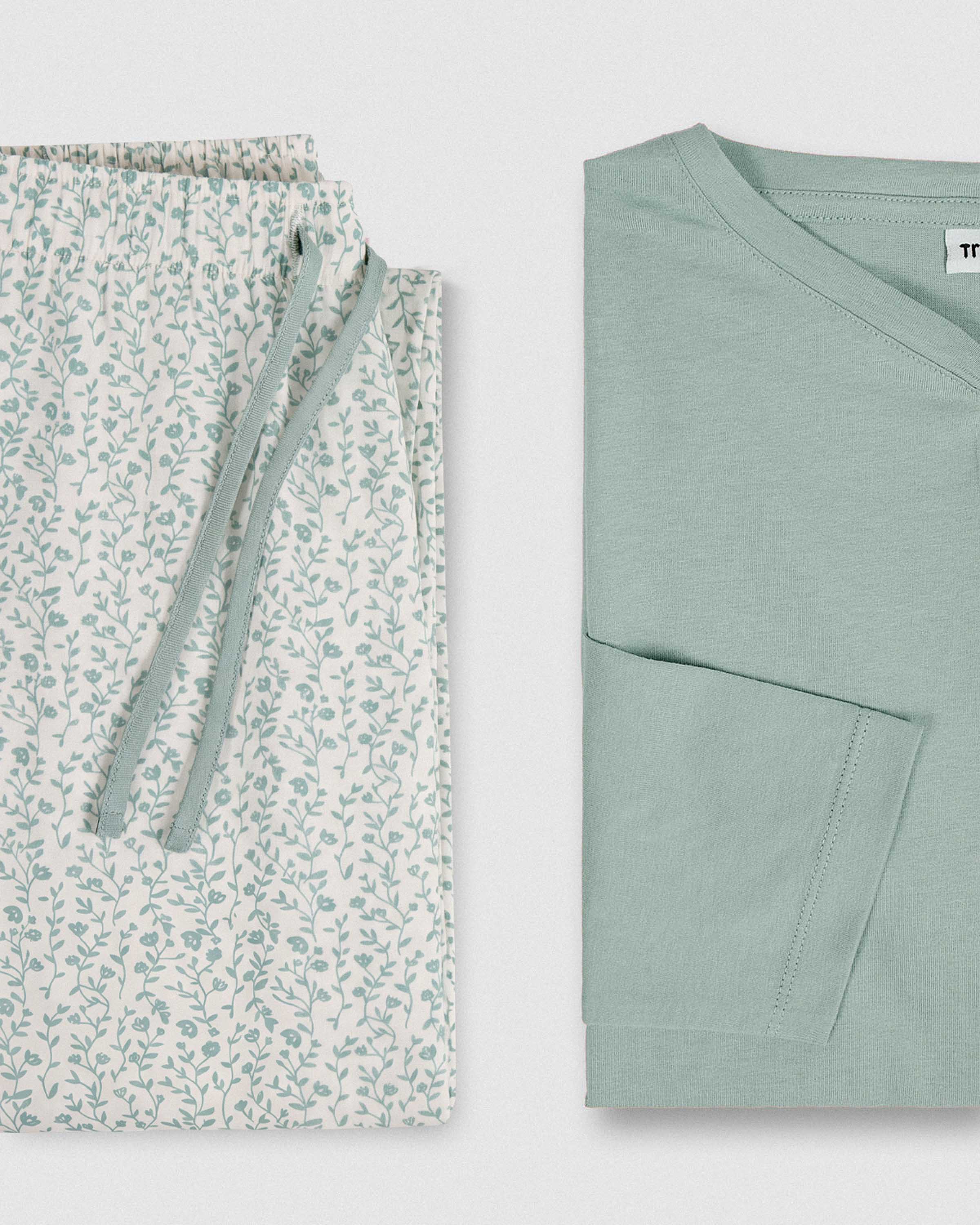 Pijama largo de algodón con escote pico zola azul agua