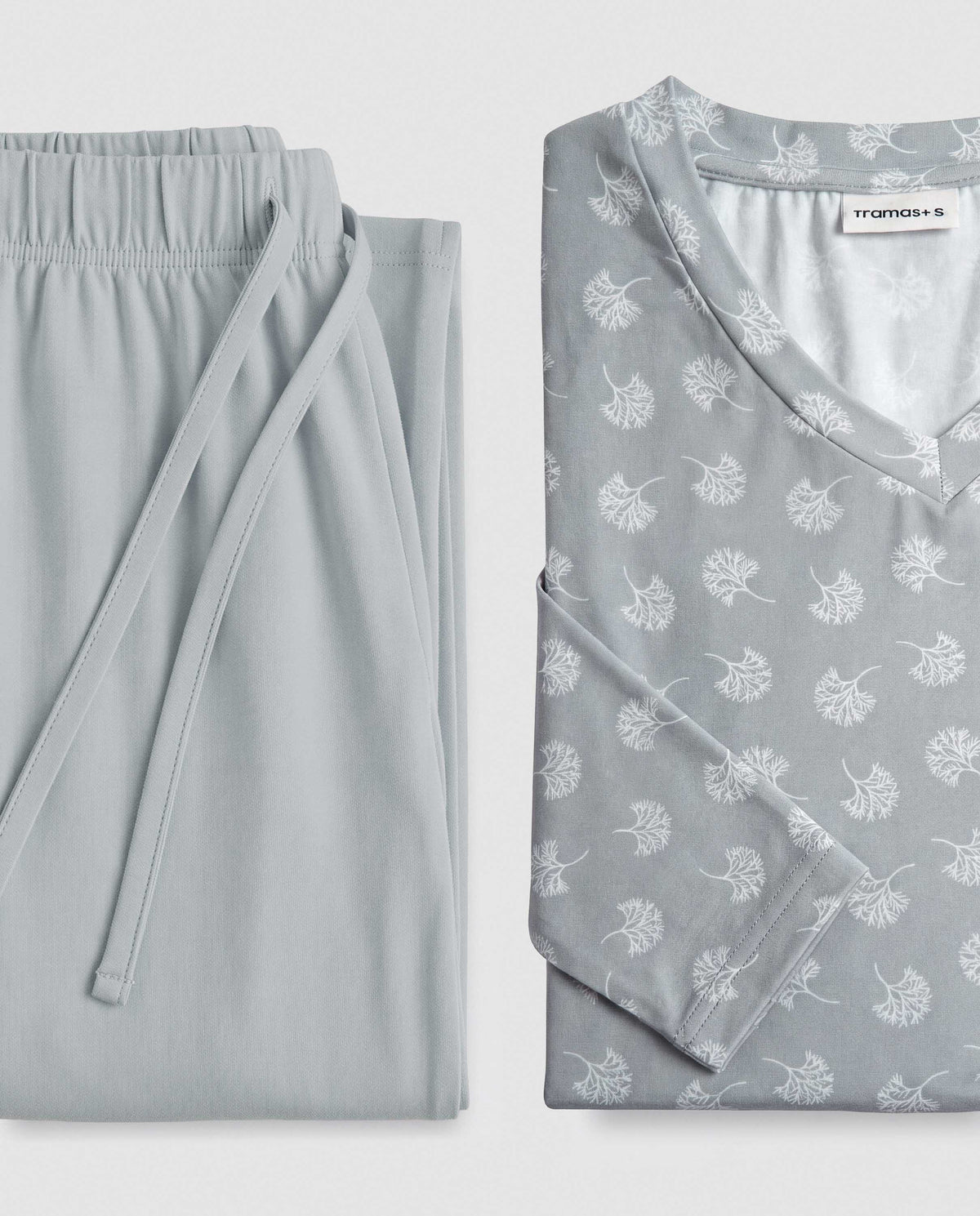 Pijama largo soft kaya gris