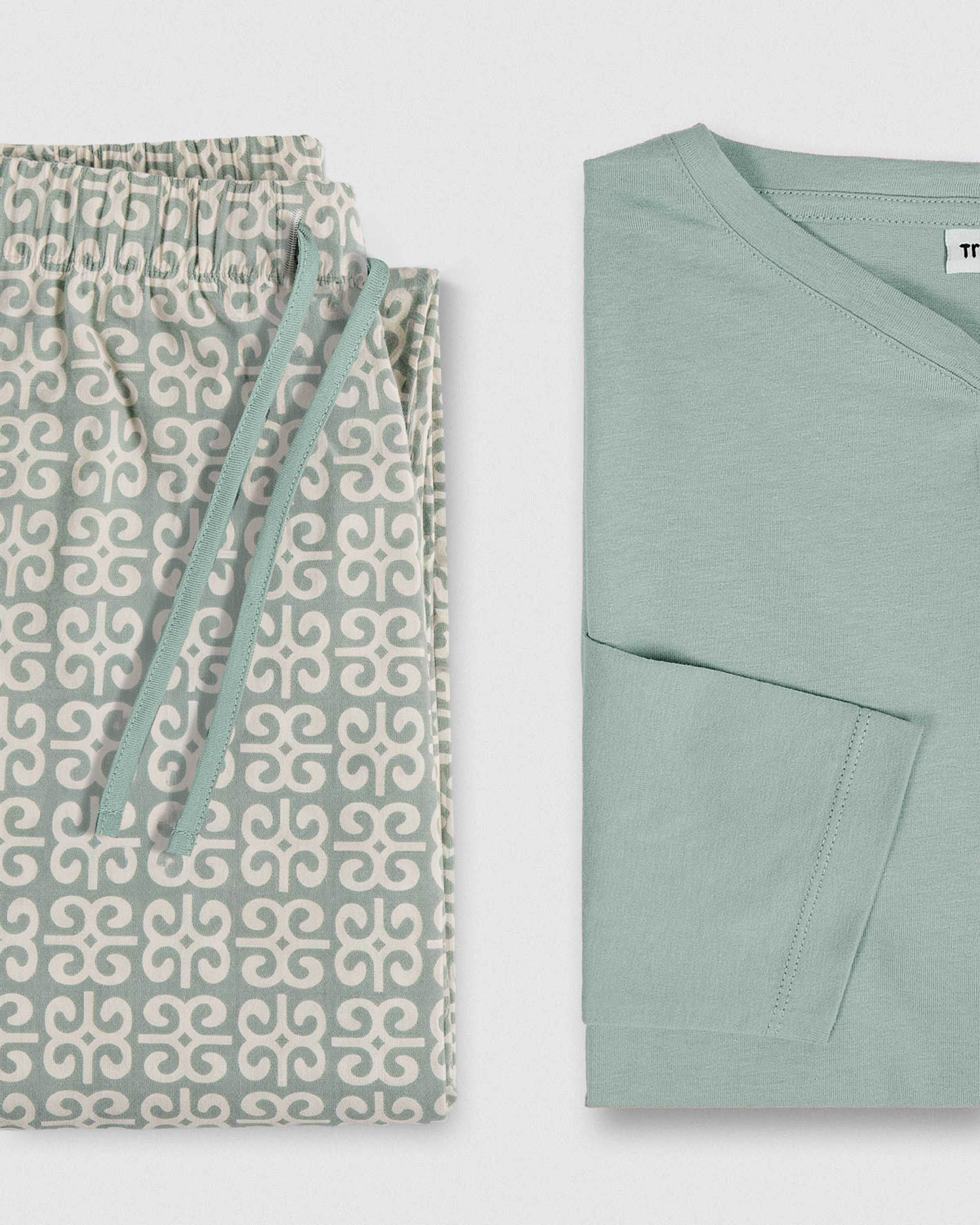 Pijama largo de algodón con escote pico sagitario verde tiffany