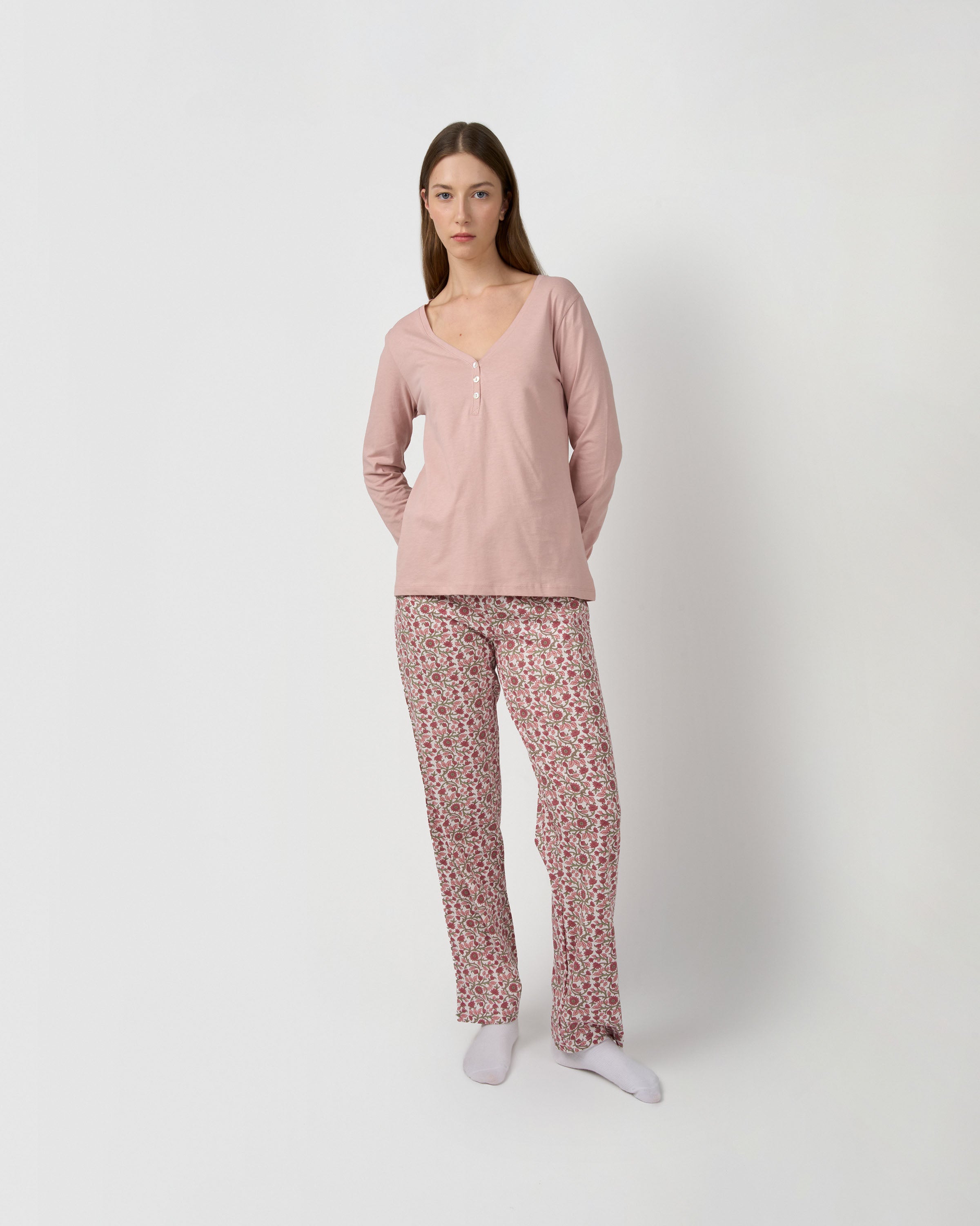 Pijama largo de algodón con escote pico amazonas rosa