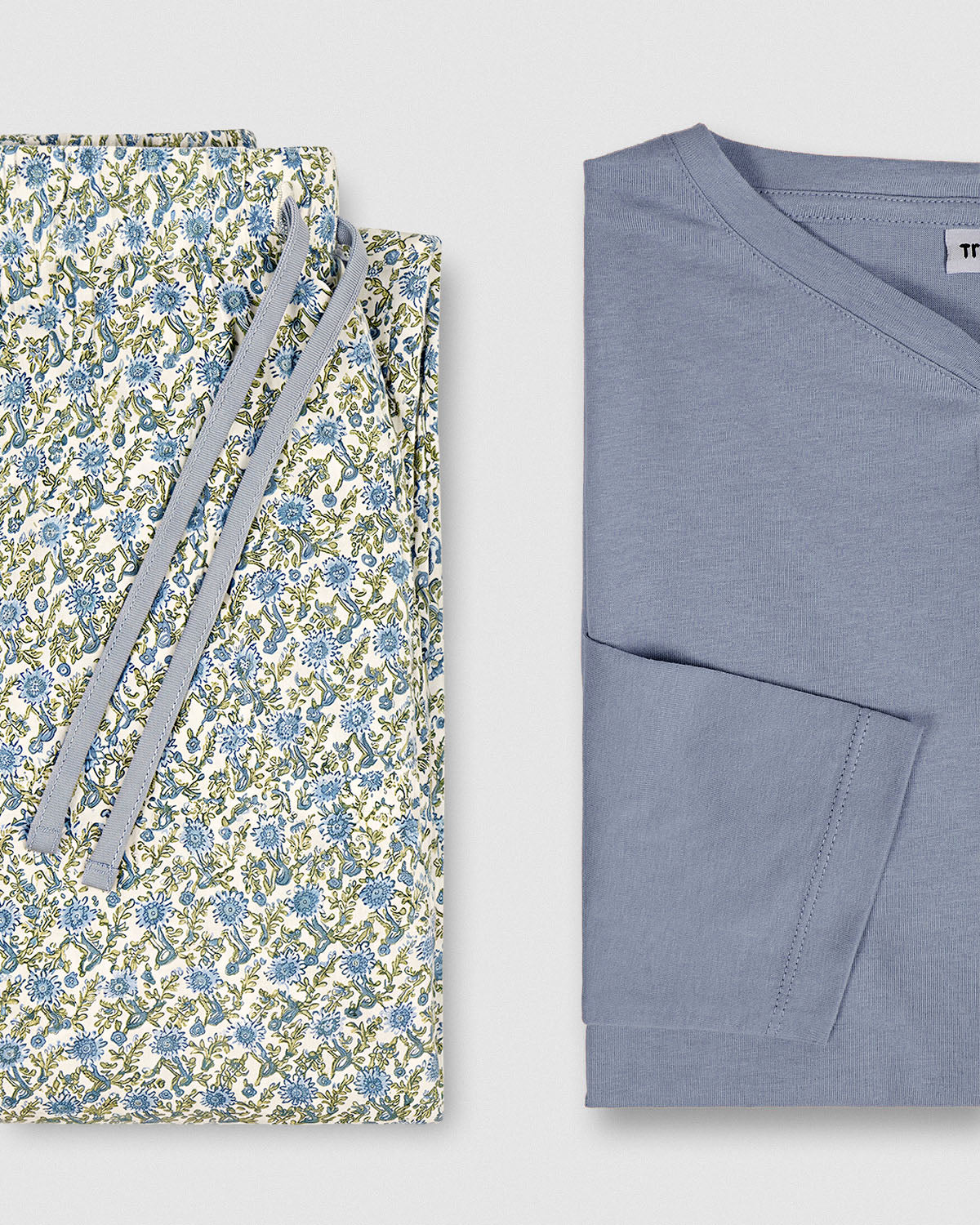Pijama largo de algodón con escote pico irene azul