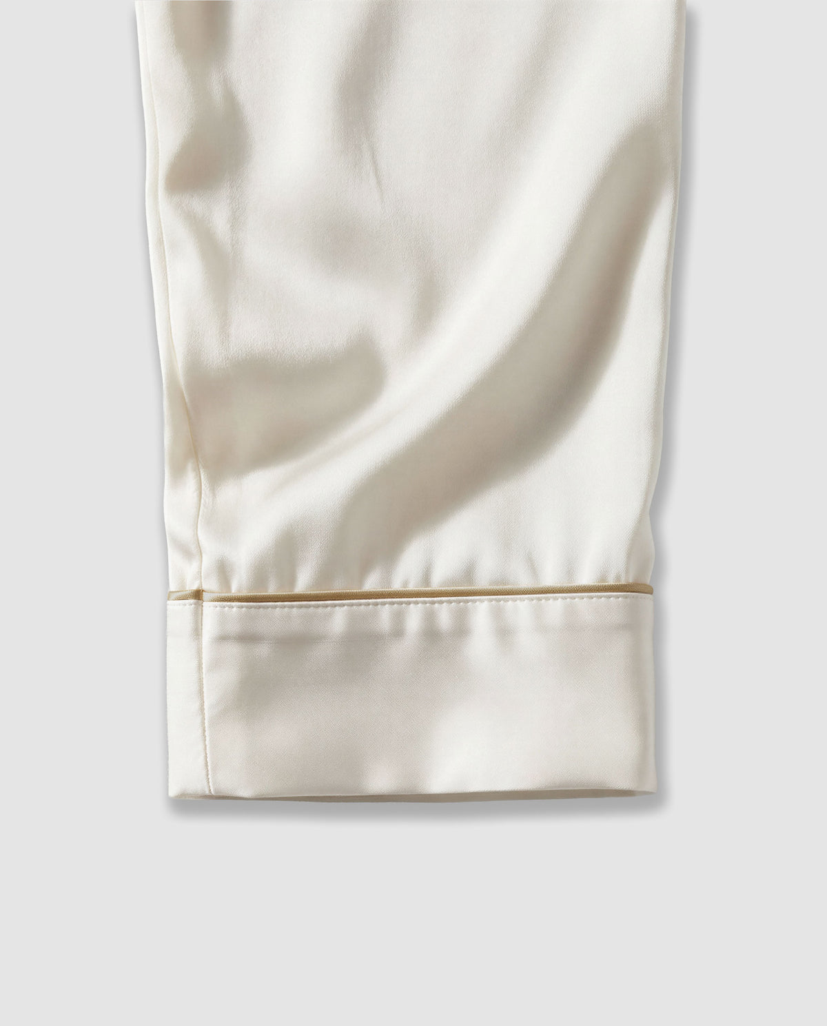 Pyjama long en satin naturel vendredi