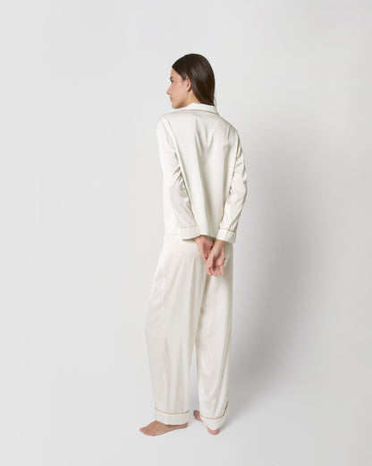 Pijama largo satén friday natural