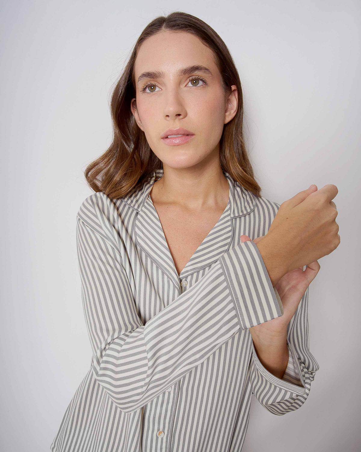 Pijama comprido tipo camisa em viscose às riscas kodac verde keike