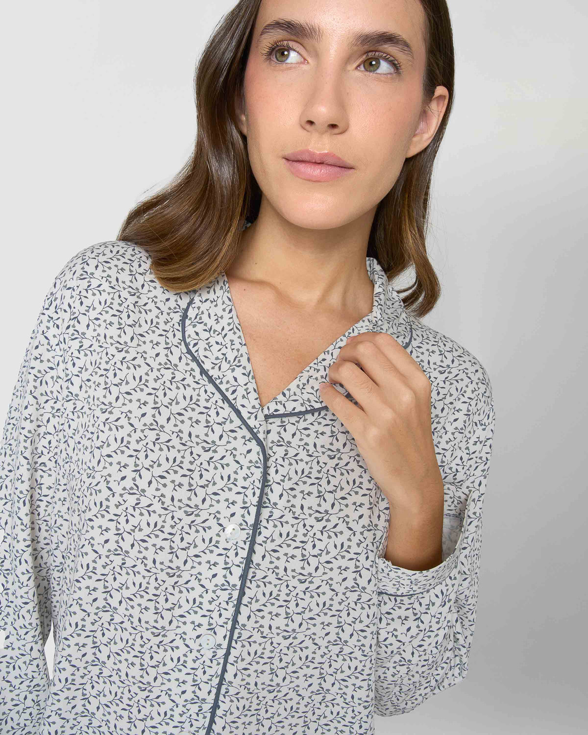 Pijama largo camisero viscosa canale azul verdoso