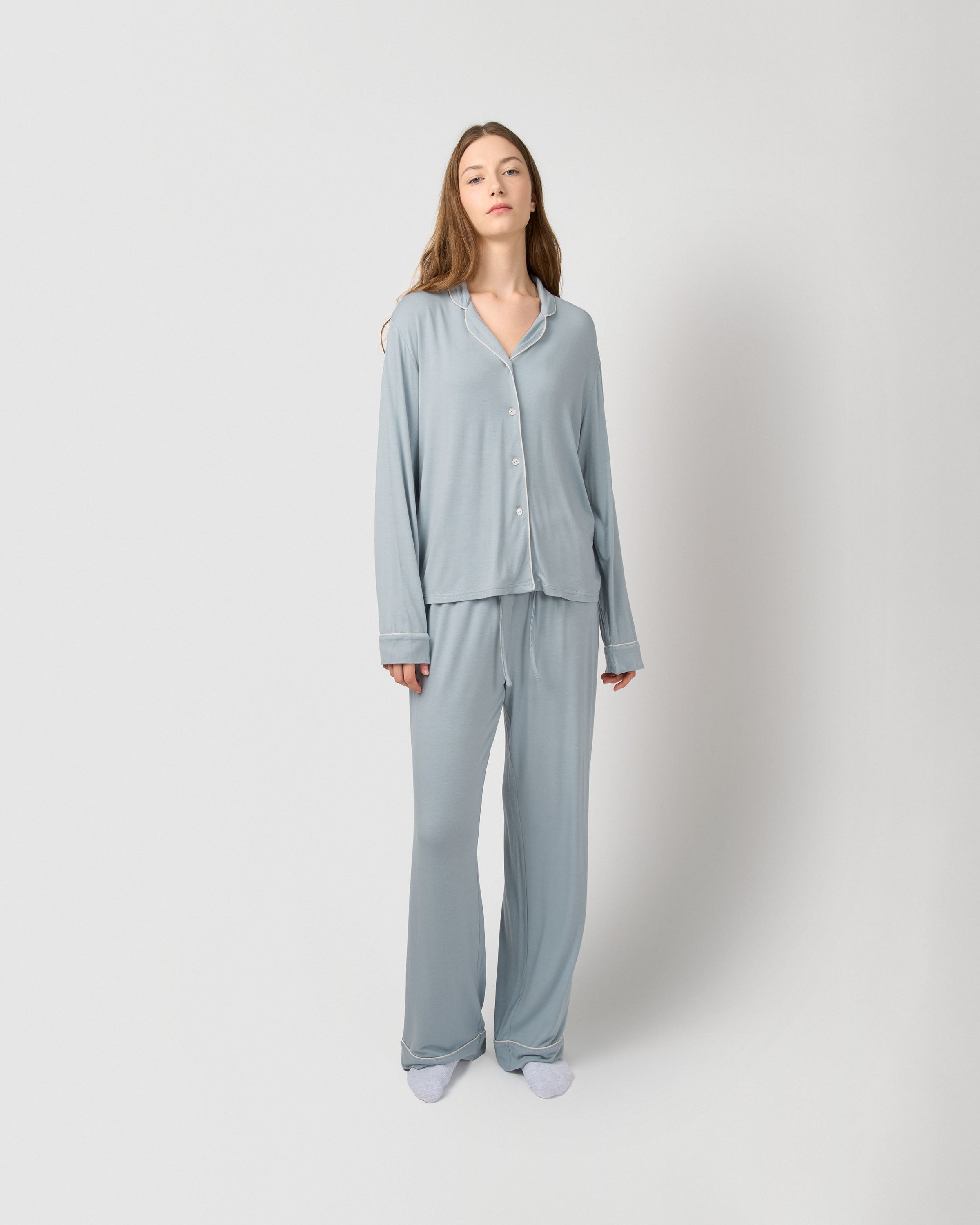 Pijama largo camisero viscosa punto azul agua