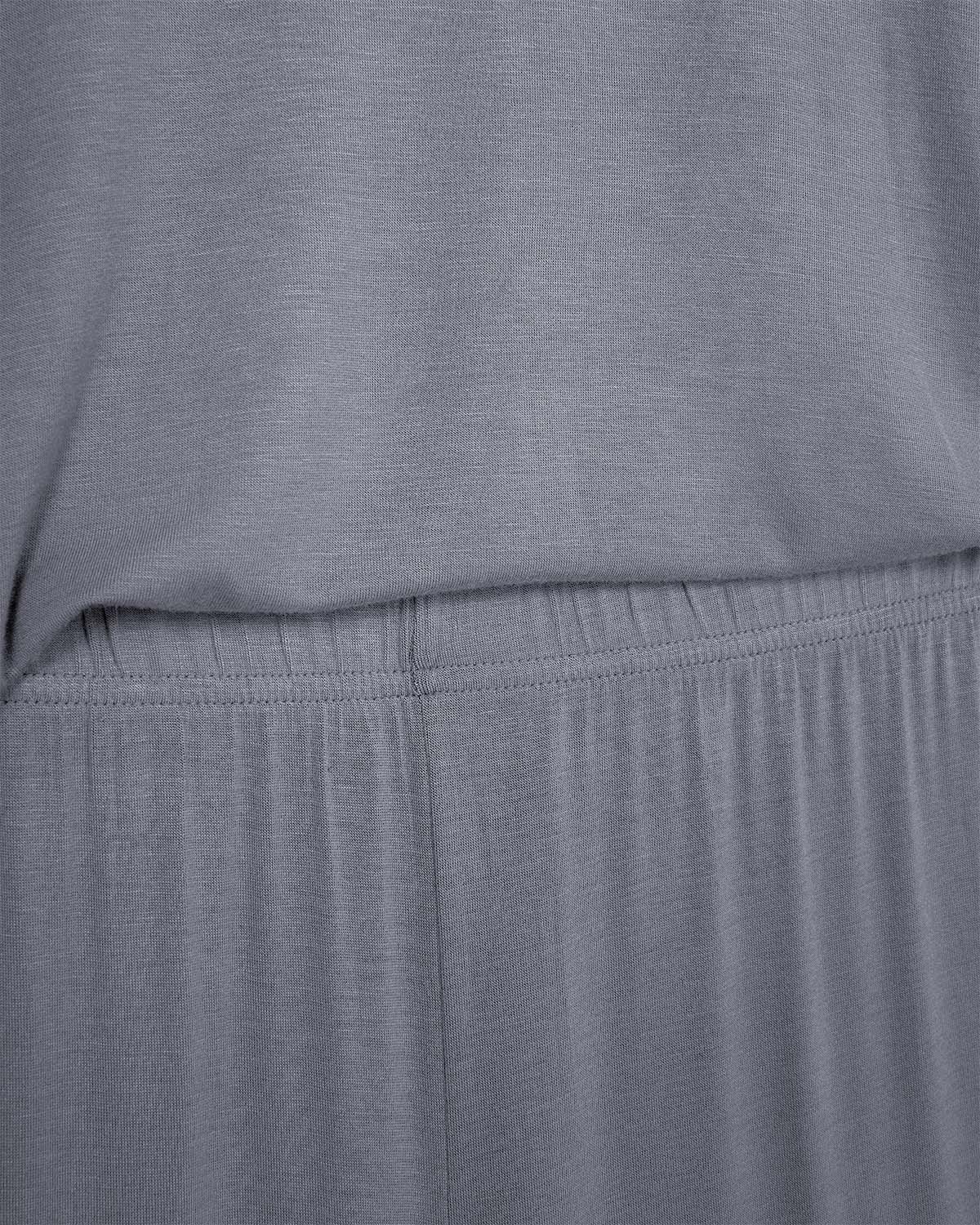 Pijama feminino longo liso de viscose