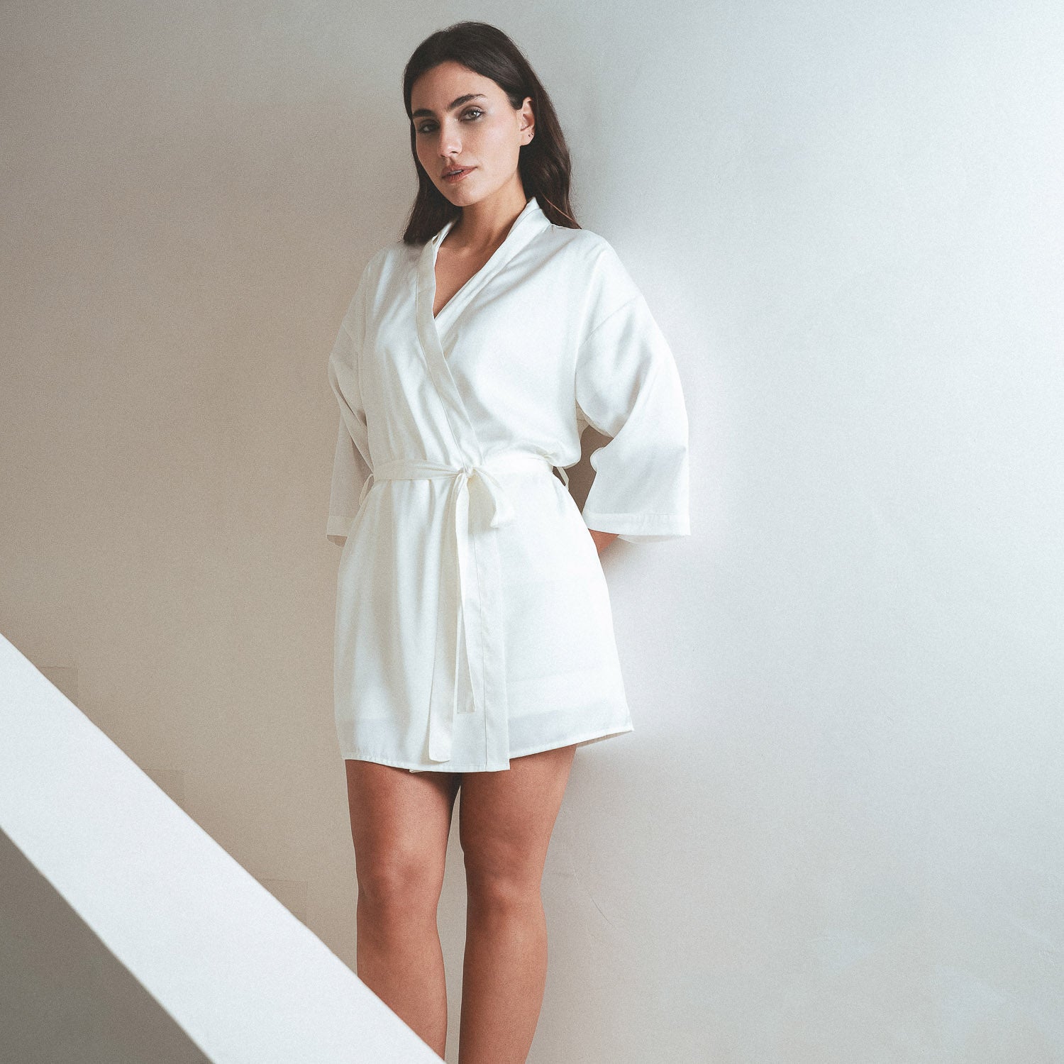 Bata corta satén friday natural